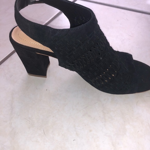 Open toe bootie - Picture 2 of 2